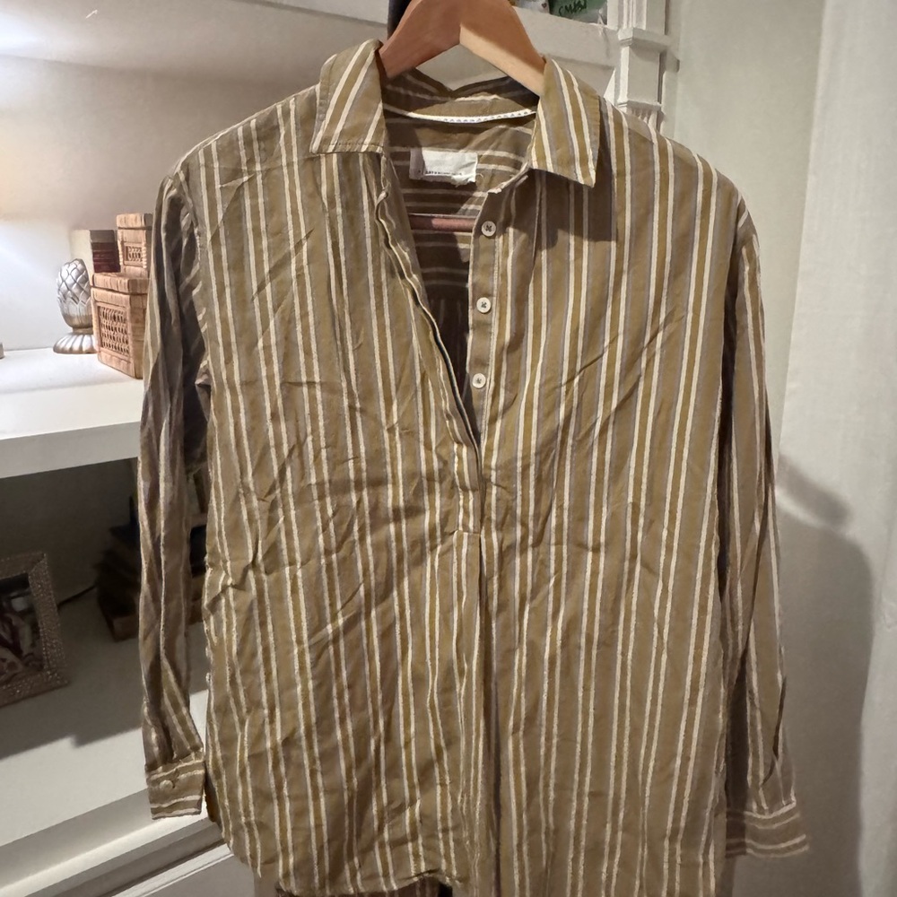 Anthropologie Tan and White Striped Shirt Side Button Detail - S Small